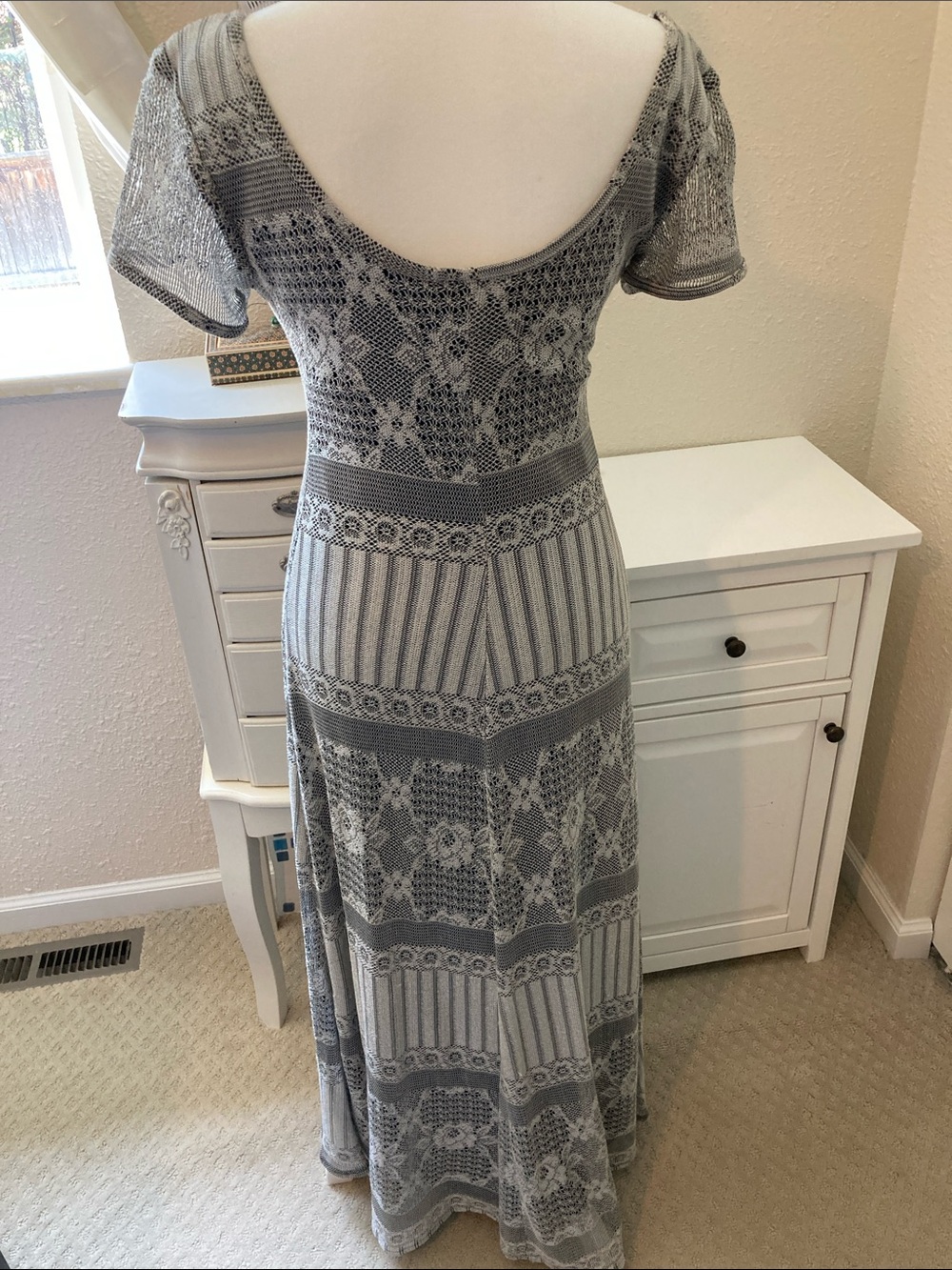 Breakin' Loose Silver Vintage Maxi Dress size 5/6 - Picture 5 of 9